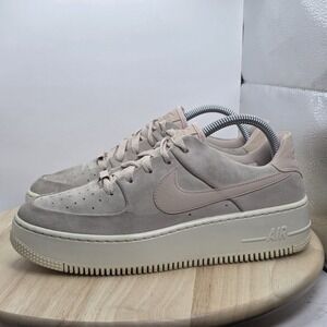 Women's Size 10 - Nike Air Force 1 Sage Low Sneakers Pink EUC
